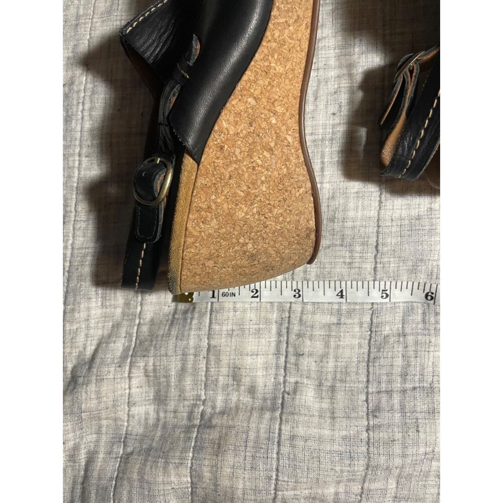 Clarks Elements Women's Leather Black Buckle Wedge Cork Heel Sandal Size 7M - Picture 13 of 13